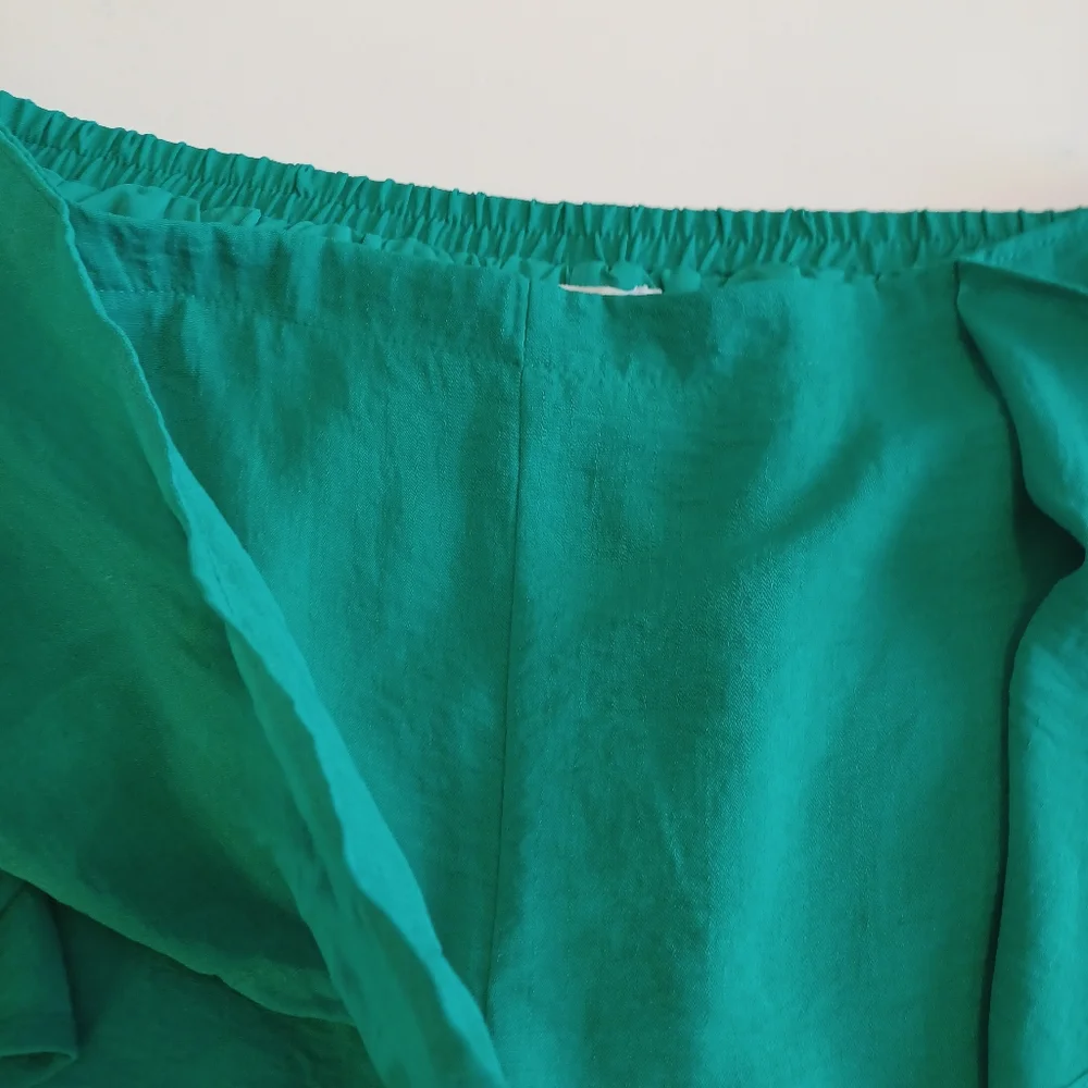 Jack by Bb Dakota Pull-on Tie Front Shorts Kelly Green Women's Sz Lg